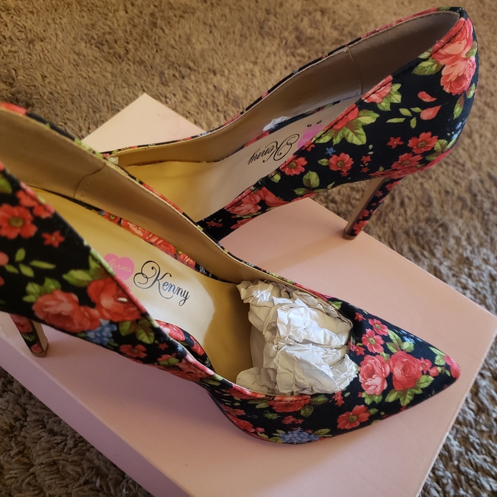 Black multi floral shoes